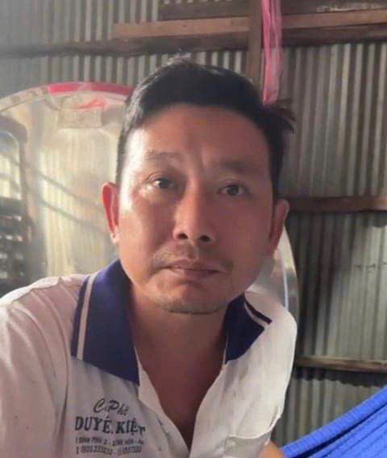 Bắt kẻ mạo danh B&iacute; thư Th&agrave;nh ủy TP.HCM để lừa đảo- Ảnh 1.