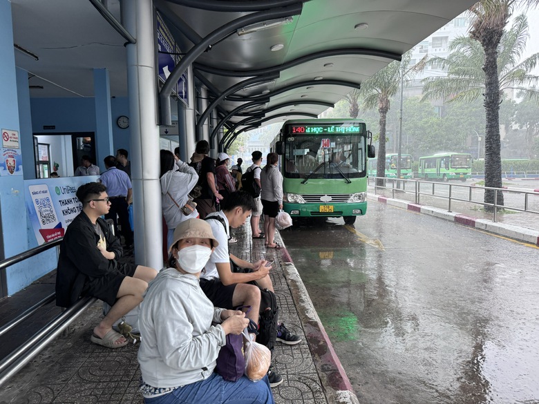 TP.HCM sẽ c&oacute; 3.317 xe bu&yacute;t điện v&agrave;o năm 2030- Ảnh 3.