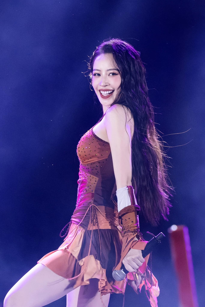 Loạt show c&oacute; H&agrave; Trần, Hiếu Thứ Hai bị hủy v&igrave; si&ecirc;u b&atilde;o Yagi- Ảnh 3.