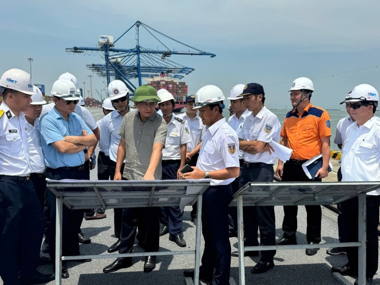 Cảng biển tại Hải Ph&ograve;ng, Quảng Ninh đ&oacute;ng cửa, dừng l&agrave;m h&agrave;ng v&igrave; b&atilde;o số 3- Ảnh 1.