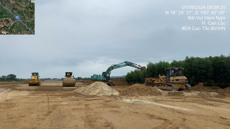 Nhiều c&ocirc;ng trường thu hẹp phạm vi thi c&ocirc;ng do ảnh hưởng b&atilde;o số 3- Ảnh 4.