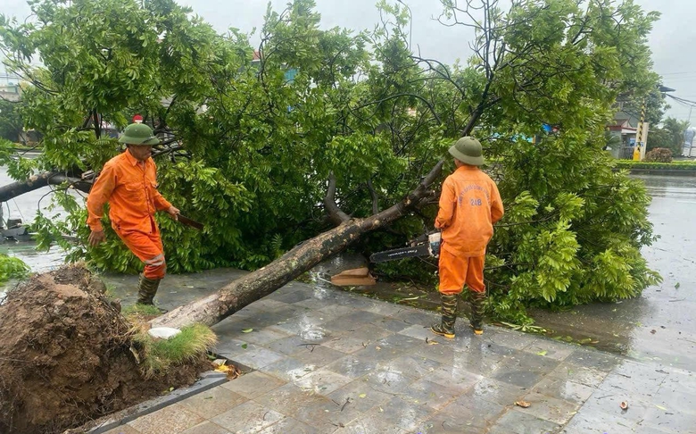 Trắng đ&ecirc;m hỗ trợ h&agrave;ng trăm hộ d&acirc;n "chạy" lũ tại Bắc Giang- Ảnh 16.