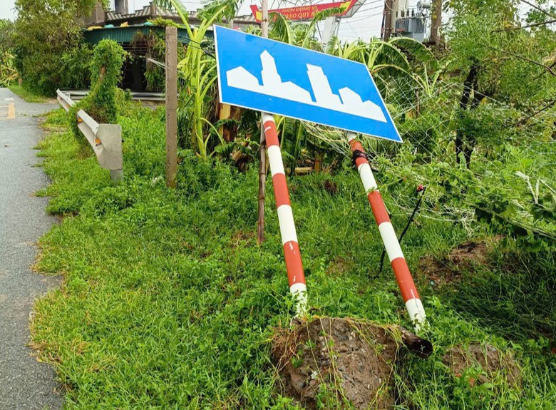 Khẩn trương đảm bảo giao th&ocirc;ng th&ocirc;ng suốt sau b&atilde;o số 3- Ảnh 1.