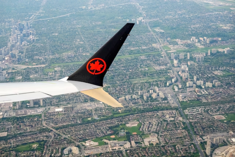 H&atilde;ng h&agrave;ng kh&ocirc;ng lớn nhất Canada c&oacute; nguy cơ dừng hoạt động- Ảnh 1.
