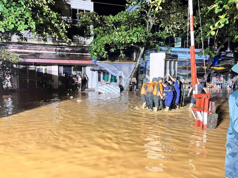 3 người chết, 4 người bị thương do sạt lở đất ở Y&ecirc;n B&aacute;i- Ảnh 1.