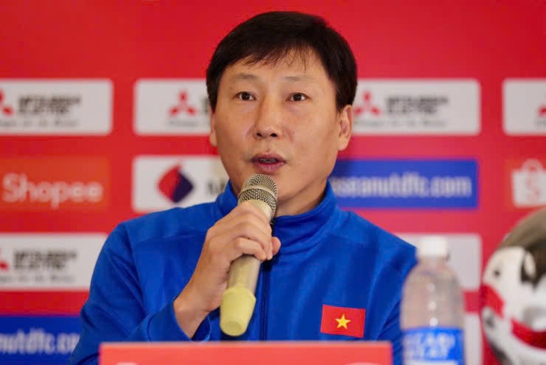 HLV Kim Sang-sik đ&atilde; t&igrave;m ra tử huyệt của đội tuyển Th&aacute;i Lan- Ảnh 1.