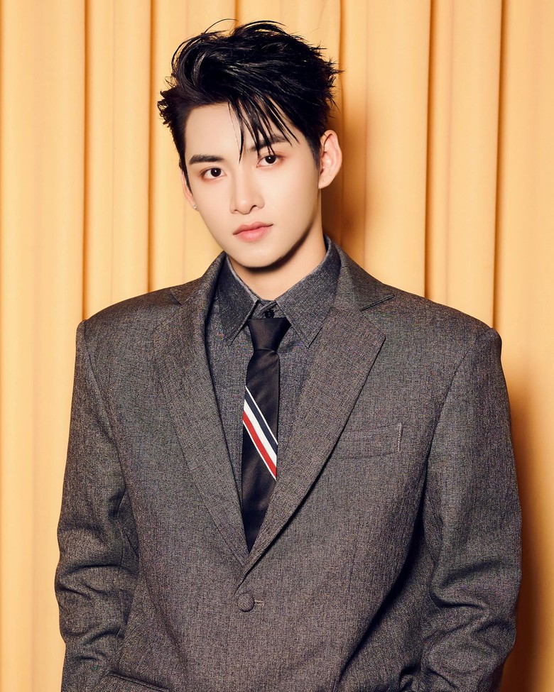 Hùng Huỳnh của "Anh trai say hi" tung bằng chứng không đạo nhái MV của Jungkook (BTS)- Ảnh 1. Hùng Huỳnh của "Anh trai say hi" tung bằng chứng không đạo nhái MV của Jungkook (BTS)- Ảnh 1.