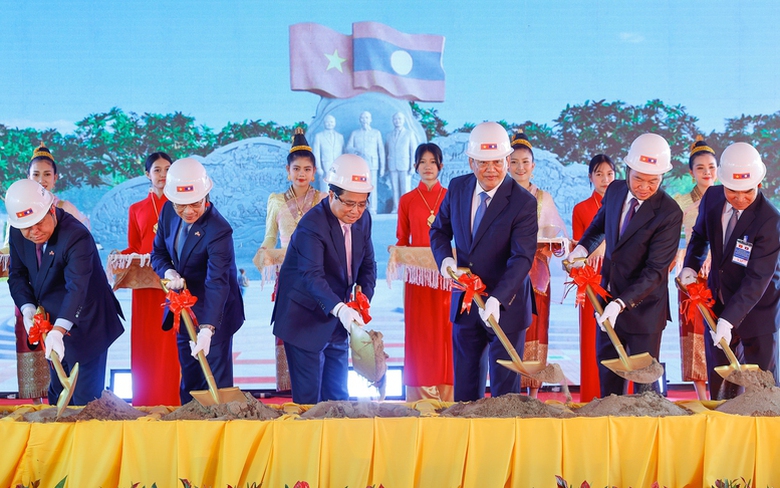 Dấu ấn đặc biệt chuyến c&ocirc;ng t&aacute;c tại L&agrave;o của Thủ tướng Phạm Minh Ch&iacute;nh- Ảnh 4.