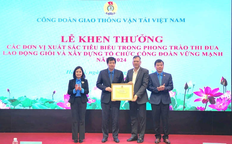 C&ocirc;ng đo&agrave;n GTVT: Chỗ dựa vững chắc cho người lao động- Ảnh 1.