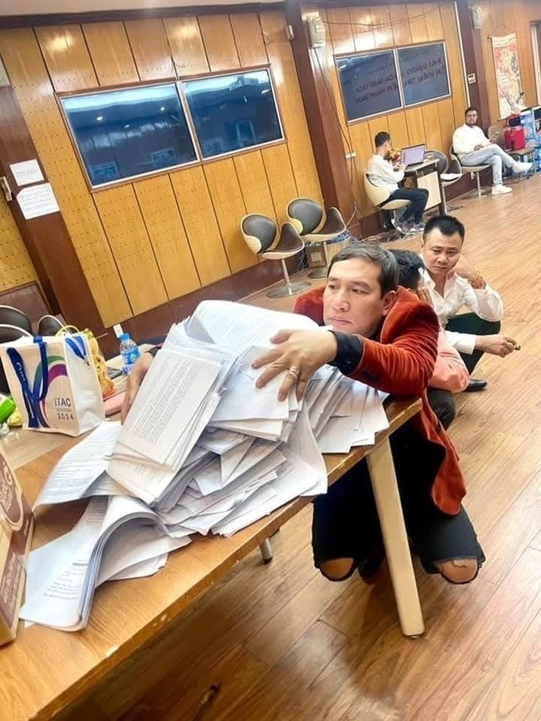 VTV h&eacute; lộ h&igrave;nh ảnh nghệ sĩ tổng duyệt trước giờ ghi h&igrave;nh T&aacute;o Qu&acirc;n 2025- Ảnh 8.