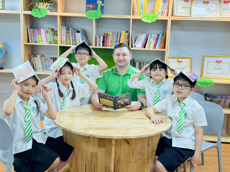 Gi&aacute;o dục của IQ School - Hệ thống gi&aacute;o dục từ tr&aacute;i tim- Ảnh 4.