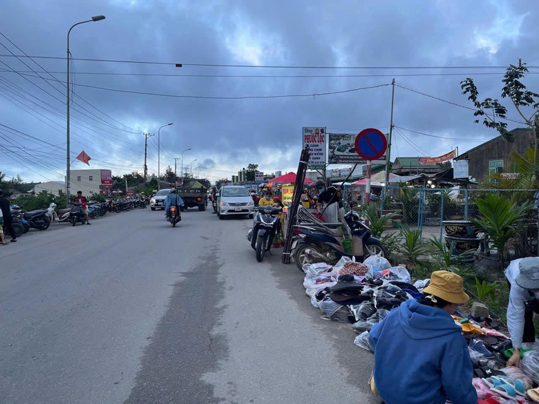 Quảng Ng&atilde;i: Nỗ lực x&oacute;a điểm đen, điểm tiềm ẩn tai nạn ở khu kinh tế Dung Quất- Ảnh 3.