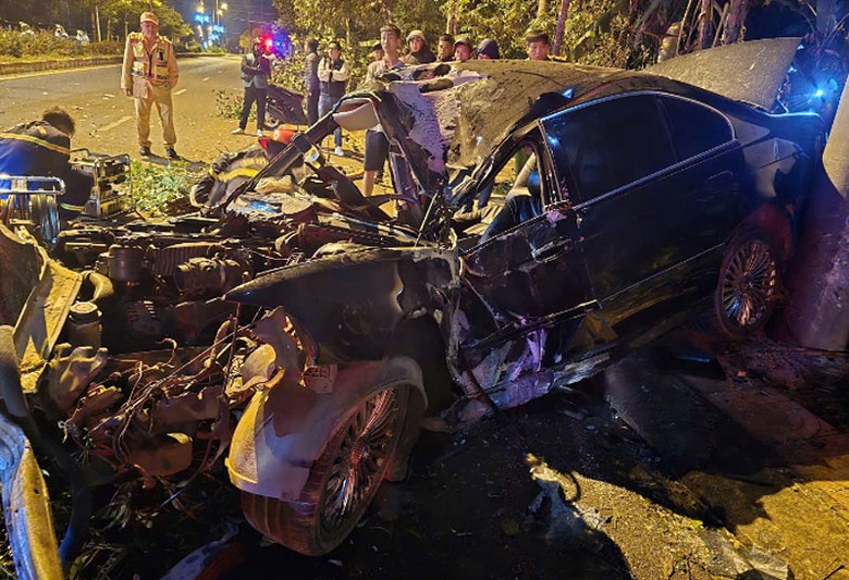 Chiếc &ocirc; t&ocirc; tại hiện trường vụ tai nạn.