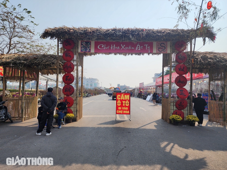 Cận cảnh cặp linh vật "b&eacute; Na" mũm mĩm tại Ph&uacute; Thọ g&acirc;y x&ocirc;n xao cộng đồng mạng- Ảnh 6.