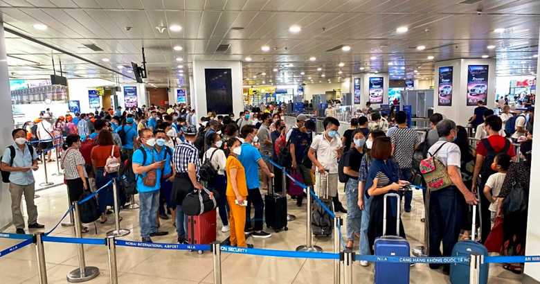 Kh&aacute;ch đi m&aacute;y bay dịp Tết cần lưu &yacute; g&igrave;?- Ảnh 1.