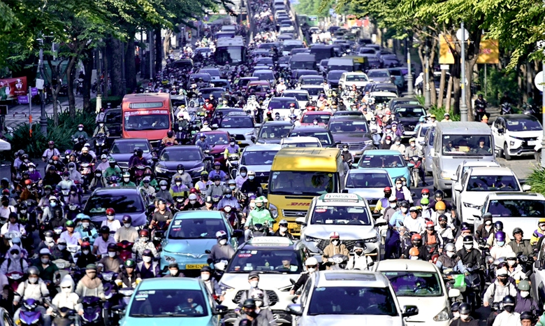 L&ecirc;n phương &aacute;n h&oacute;a giải tắc đường v&agrave;o T&acirc;n Sơn Nhất- Ảnh 1.