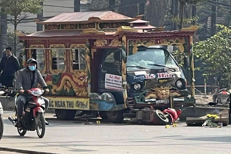 Hiện trường vụ tai nạn. Hiện trường vụ tai nạn.