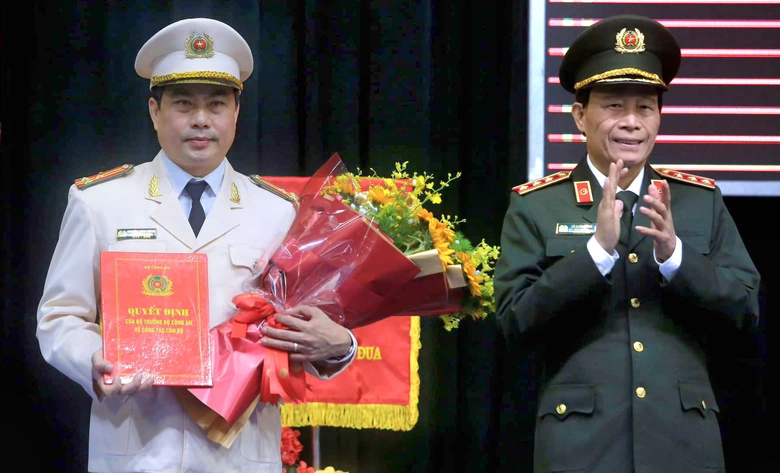 Hai ph&oacute; gi&aacute;m đốc C&ocirc;ng an tỉnh Quảng Nam vừa được bổ nhiệm l&agrave; ai?- Ảnh 1.