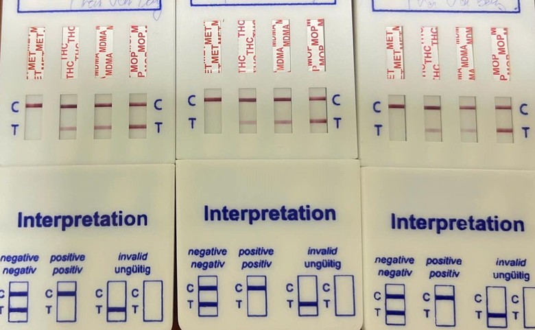 Quảng Trị: Tài xế xe đầu kéo dương tính với ma túy bị phạt 35 triệu đồng, tước GPLX- Ảnh 1. Quảng Trị: Tài xế xe đầu kéo dương tính với ma túy bị phạt 35 triệu đồng, tước GPLX- Ảnh 1.