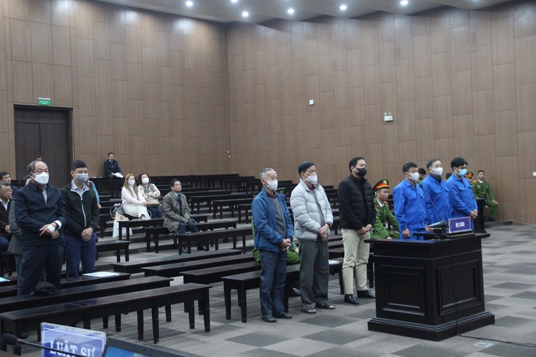 Vụ Đại Ninh: Ông Mai Tiến Dũng, đại gia Nguyễn Cao Trí bị tuyên mức án nào?- Ảnh 2. Vụ Đại Ninh: Ông Mai Tiến Dũng, đại gia Nguyễn Cao Trí bị tuyên mức án nào?- Ảnh 2.