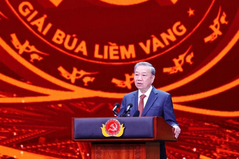 Tổng Bí thư: Báo chí phải phát triển tương xứng, vươn mình cùng dân tộc- Ảnh 1. Tổng Bí thư: Báo chí phải phát triển tương xứng, vươn mình cùng dân tộc- Ảnh 1.