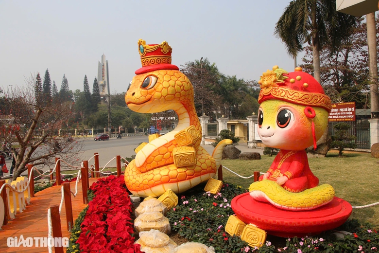 Gia đình "bé Na" ngộ nghĩnh ở Thái Nguyên hút khách tham quan- Ảnh 2. Gia đình "bé Na" ngộ nghĩnh ở Thái Nguyên hút khách tham quan- Ảnh 2.