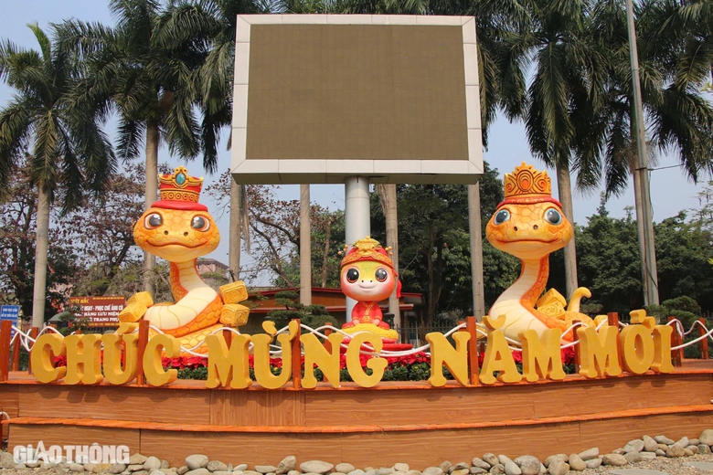 Gia đình "bé Na" ngộ nghĩnh ở Thái Nguyên hút khách tham quan- Ảnh 1. Gia đình "bé Na" ngộ nghĩnh ở Thái Nguyên hút khách tham quan- Ảnh 1.