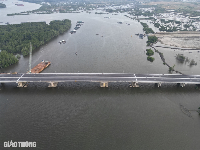 Ng&agrave;y mai th&ocirc;ng xe hai đoạn tr&ecirc;n cao tốc Bến Lức - Long Th&agrave;nh- Ảnh 2.