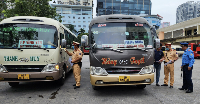 Ủy ban ATGT Quốc gia&nbsp;lập đo&agrave;n kiểm tra hoạt động vận tải dịp tết Nguy&ecirc;n đ&aacute;n- Ảnh 1.