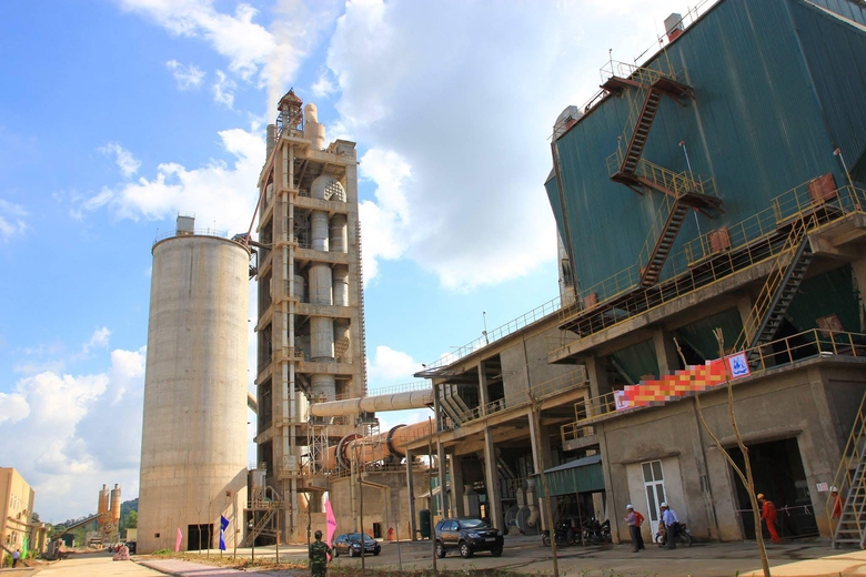 Tai nạn trong l&uacute;c dọn l&ograve; nh&agrave; m&aacute;y xi măng, 3 c&ocirc;ng nh&acirc;n tử vong- Ảnh 1.