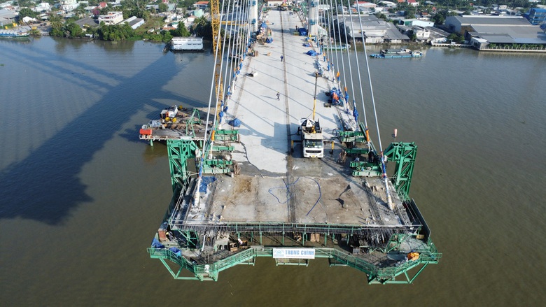 Cầu Rạch Miễu 2: Giữ nhịp thi c&ocirc;ng dịp Tết, đảm bảo th&ocirc;ng xe kỹ thuật v&agrave;o ng&agrave;y 2/9- Ảnh 1.