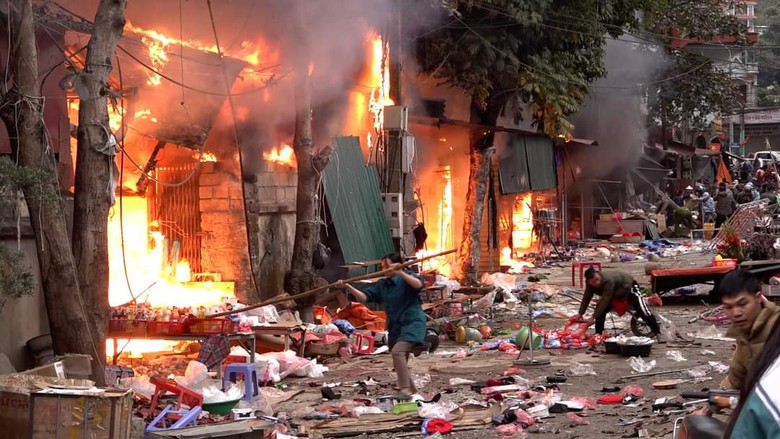 H&agrave; Giang: Ch&aacute;y lớn tại Chợ trung t&acirc;m huyện Y&ecirc;n Minh- Ảnh 1.