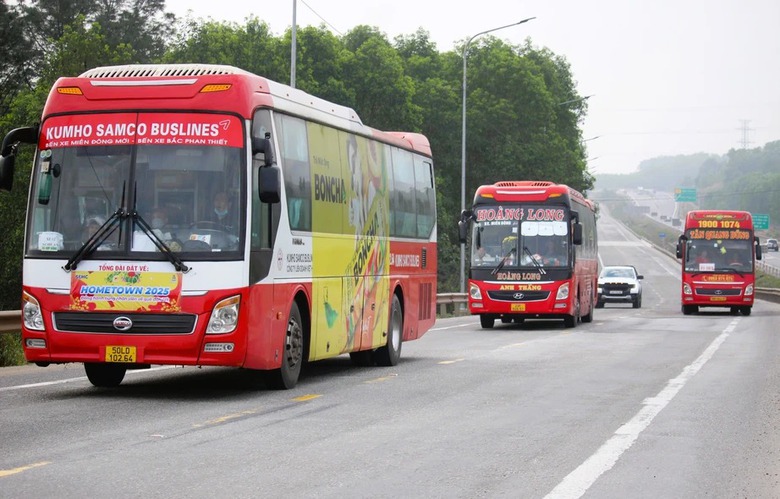 Tai nạn giao th&ocirc;ng giảm s&acirc;u trong ng&agrave;y thứ 2 nghỉ tết Ất Tỵ- Ảnh 1.