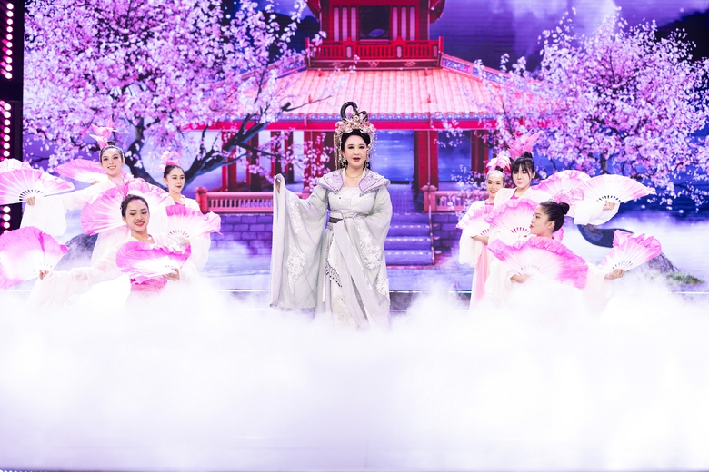 T&aacute;o Xu&acirc;n 2025: Đưa trend "đ&aacute;m giỗ b&ecirc;n Cồn" l&ecirc;n s&oacute;ng- Ảnh 5.