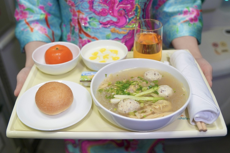 Xu&acirc;n về tr&ecirc;n những chuyến bay- Ảnh 8.