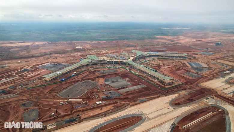 S&acirc;n bay Long Th&agrave;nh: Thi c&ocirc;ng xuy&ecirc;n tết Nguy&ecirc;n đ&aacute;n, đẩy tiến độ quyết về đ&iacute;ch đ&uacute;ng hẹn- Ảnh 1.