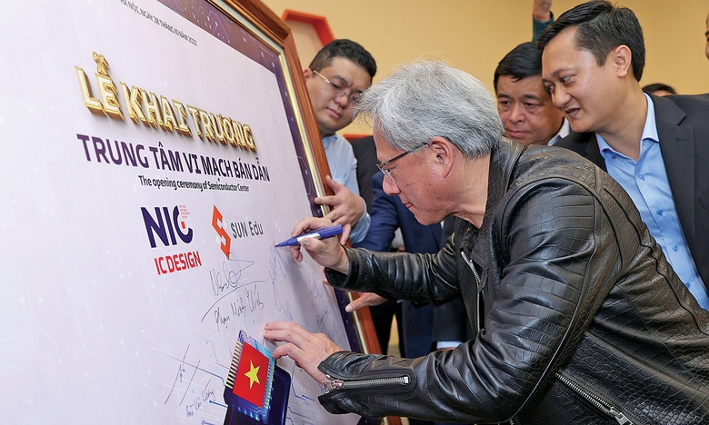 Gia nhập đường đua chip bán dẫn- Ảnh 1. Gia nhập đường đua chip bán dẫn- Ảnh 1.