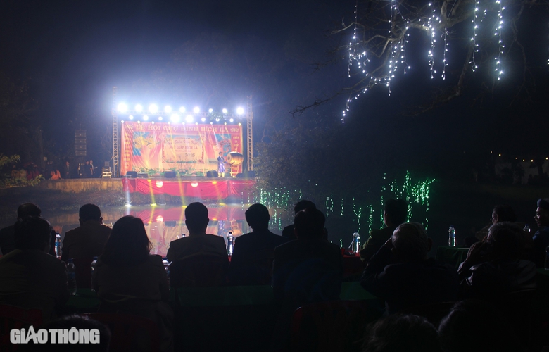 Độc đ&aacute;o phi&ecirc;n chợ mỗi năm họp một lần l&uacute;c nửa đ&ecirc;m ở Quảng Trị- Ảnh 13.