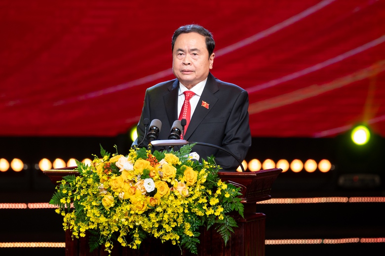 Báo chí cần lan tỏa khát vọng về kỷ nguyên vươn mình của dân tộc- Ảnh 1. Báo chí cần lan tỏa khát vọng về kỷ nguyên vươn mình của dân tộc- Ảnh 1.