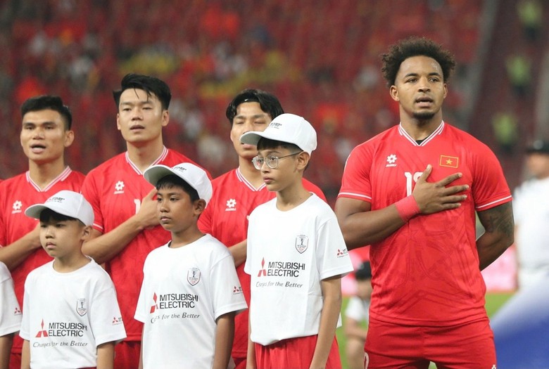 Ngo&agrave;i chức v&ocirc; địch, tuyển Việt Nam c&ograve;n "gặt" th&ecirc;m 3 danh hiệu tại AFF Cup- Ảnh 1.