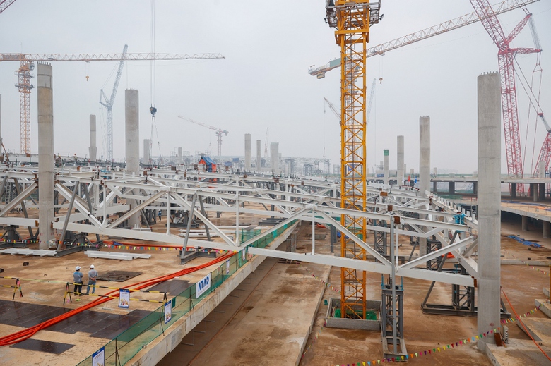 Cục H&agrave;ng kh&ocirc;ng y&ecirc;u cầu tăng cường gi&aacute;m s&aacute;t thi c&ocirc;ng s&acirc;n bay Long Th&agrave;nh- Ảnh 1.