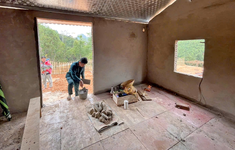 Quảng Ninh: Những con đường gi&uacute;p người Dao đổi đời- Ảnh 2.