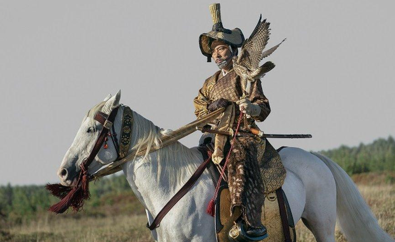 Kh&ocirc;ng rầm rộ như "Squid Game", phim "Shogun" vẫn nhận cơn mưa giải thưởng xuy&ecirc;n suốt 2024- Ảnh 7.