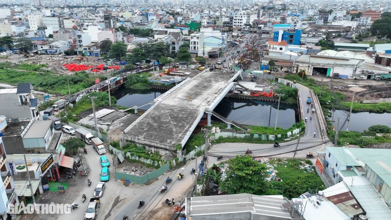 TP.HCM chốt thời gian th&ocirc;ng xe 10 dự &aacute;n giao th&ocirc;ng trọng điểm trước Tết- Ảnh 1.