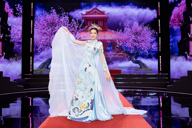 Táo Xuân 2025: Hé lộ hoa hậu Lê Hoàng Phương và Thiên Ân xuất hiện trong tạo hình đặc biệt- Ảnh 5. Táo Xuân 2025: Hé lộ hoa hậu Lê Hoàng Phương và Thiên Ân xuất hiện trong tạo hình đặc biệt- Ảnh 5.