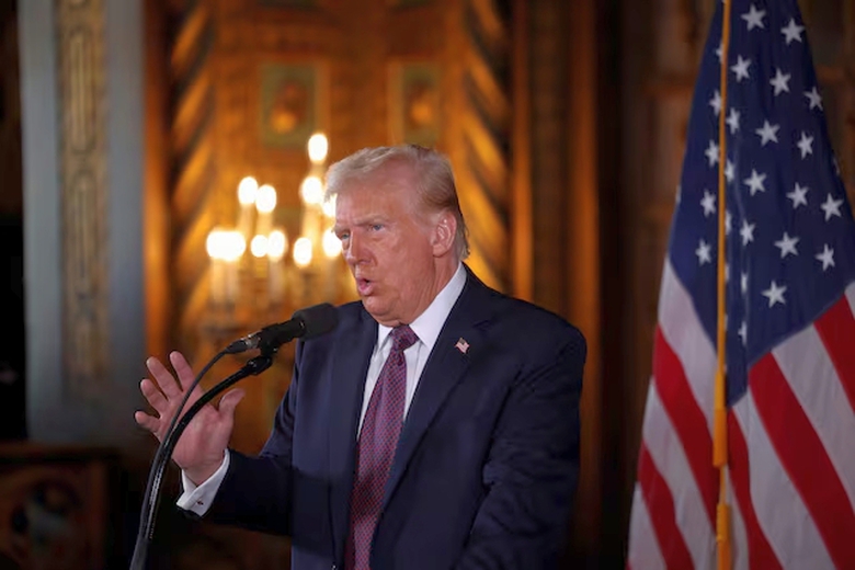 &Ocirc;ng Trump &uacute;p mở khả năng d&ugrave;ng vũ lực, kinh tế kiểm so&aacute;t k&ecirc;nh đ&agrave;o Panama, Greenland- Ảnh 1.