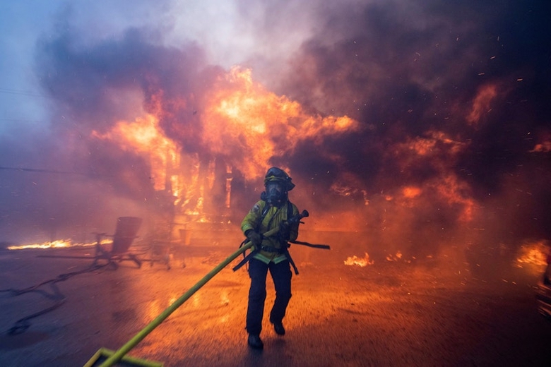 Ch&aacute;y rừng ở California, Mỹ: 100.000 người phải sơ t&aacute;n, &iacute;t nhất 5 người thiệt mạng- Ảnh 6.