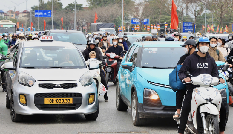 Bỏ giới hạn thời gian l&aacute;i xe: Doanh nghiệp dễ tuyển t&agrave;i xế, l&aacute;i xe bớt &aacute;p lực- Ảnh 2.