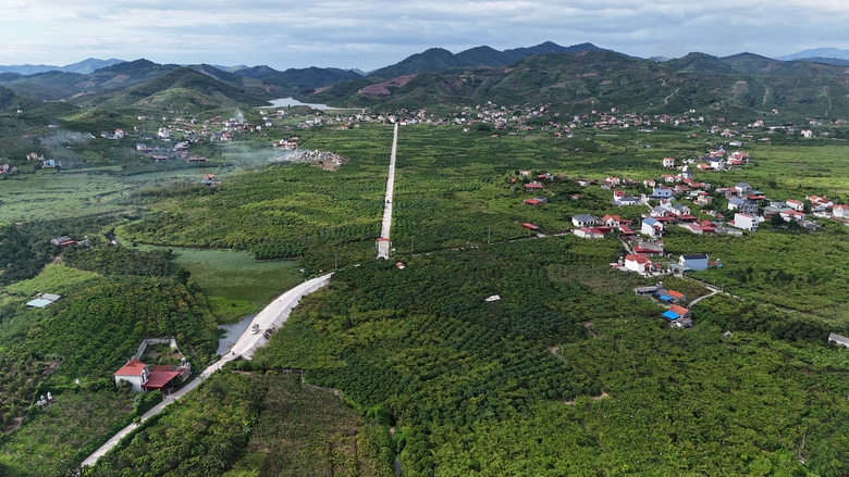 Bắc Ninh: X&atilde; Lục Ngạn n&acirc;ng tầm n&ocirc;ng th&ocirc;n mới để ph&aacute;t triển đ&ocirc; thị văn minh- Ảnh 2.