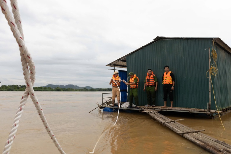 H&agrave;ng ngh&igrave;n hộ d&acirc;n ở Tuy&ecirc;n Quang phải di dời khẩn cấp do ngập lụt- Ảnh 7.